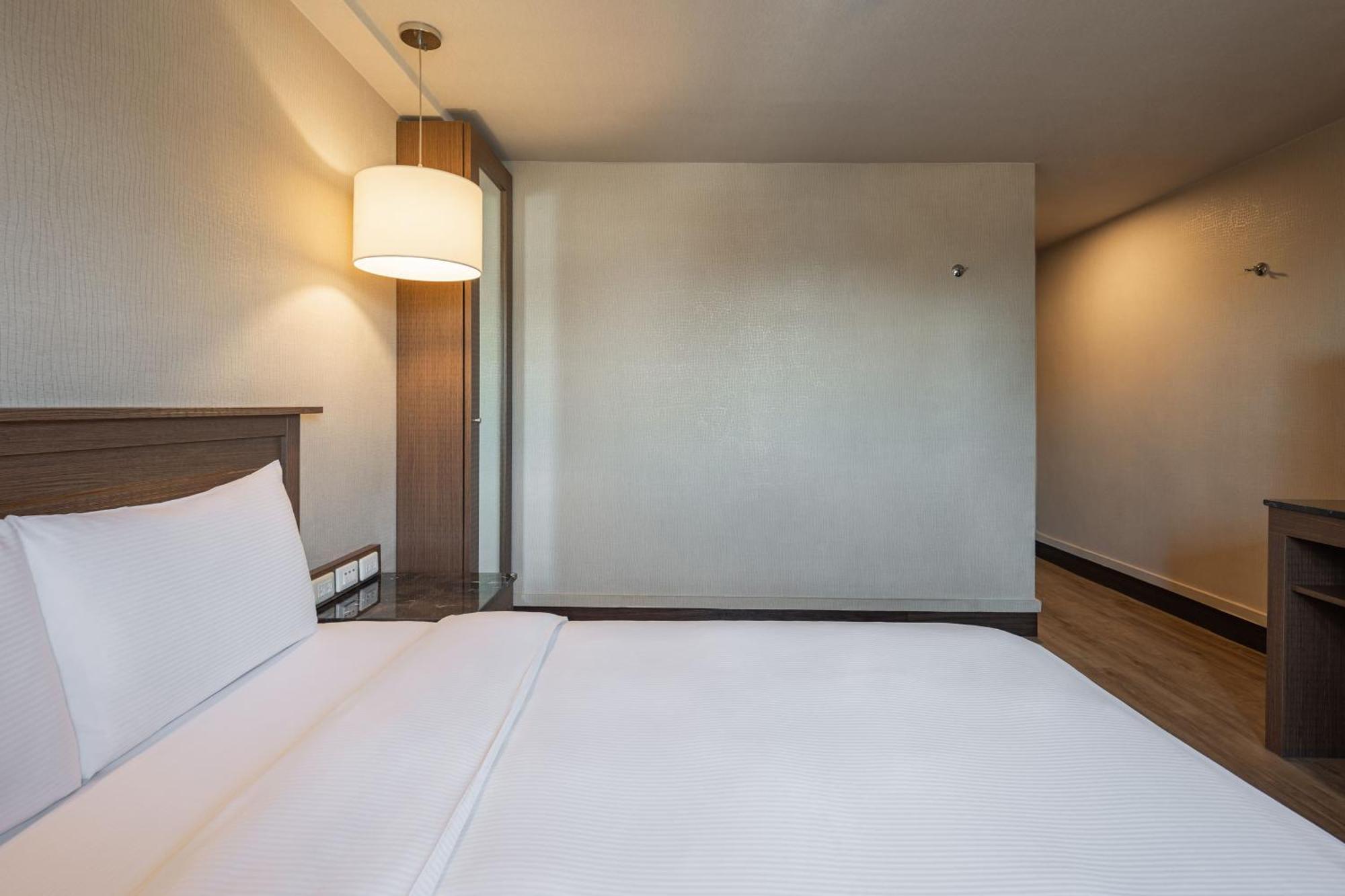 Kindness Hotel - Yuanlin Zimmer foto