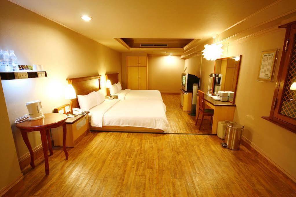 Kindness Hotel - Yuanlin Exterior foto